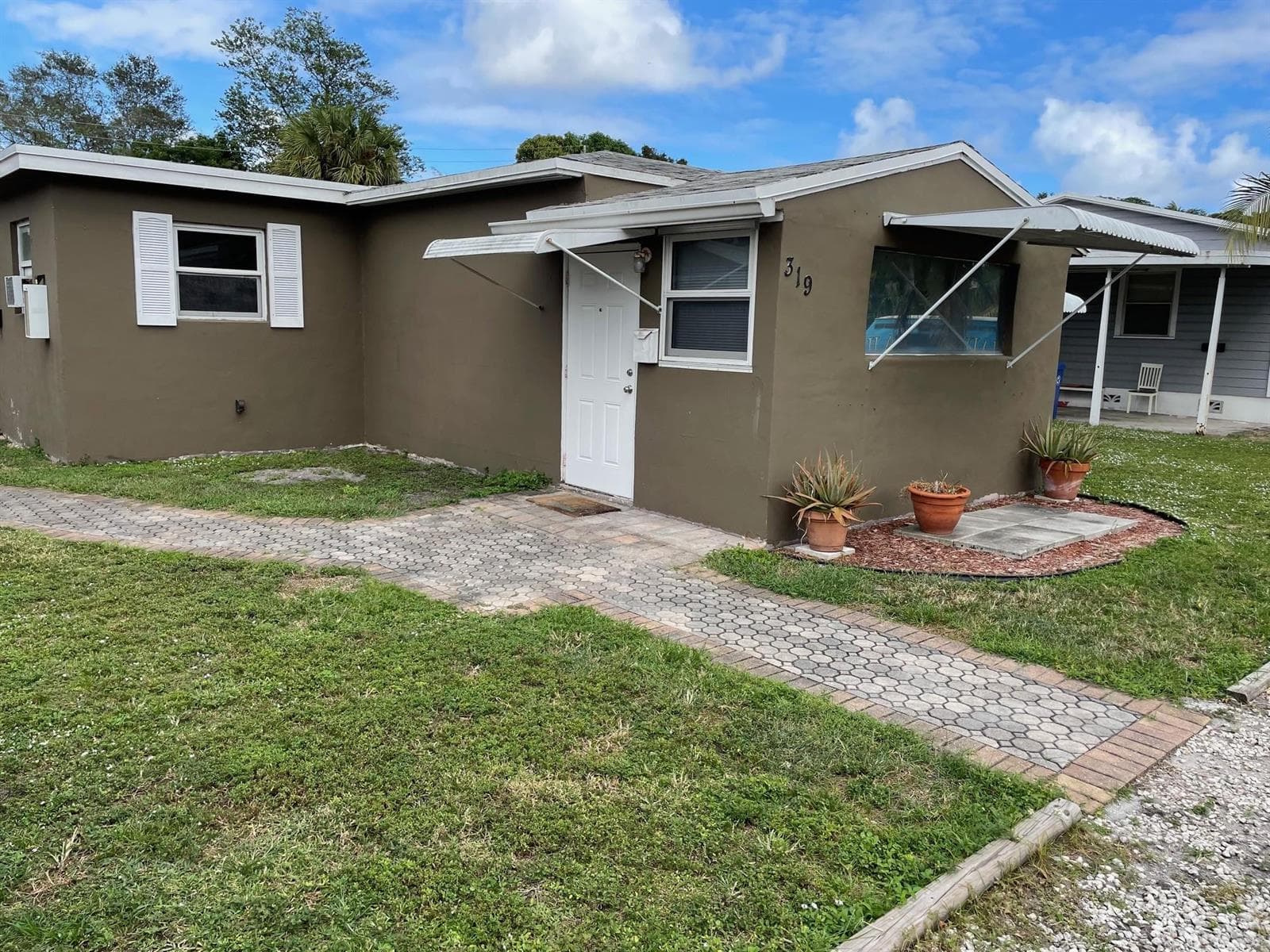 319 SW 15TH Street, Fort Lauderdale, FL 33315 — zdjęcie 2