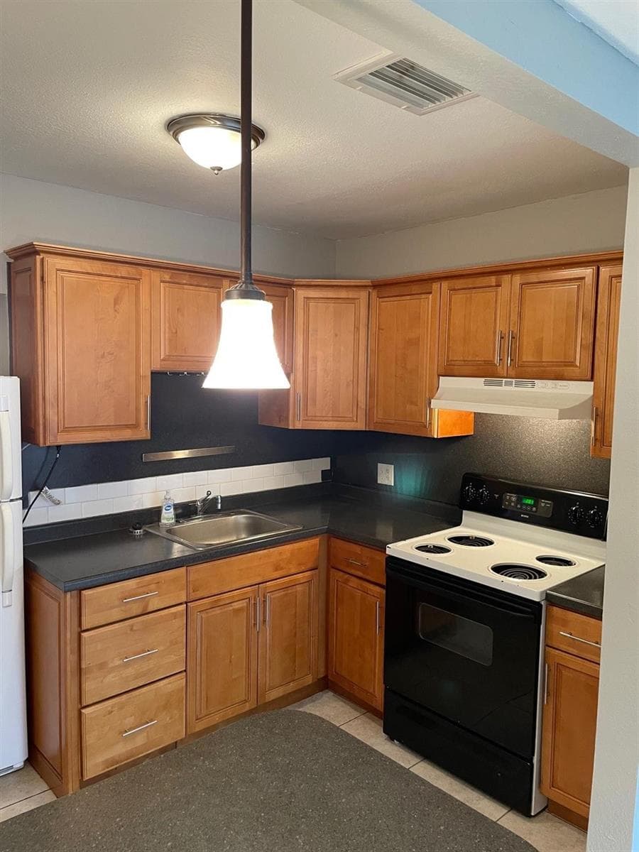 319 SW 15TH Street, Fort Lauderdale, FL 33315 — zdjęcie 3