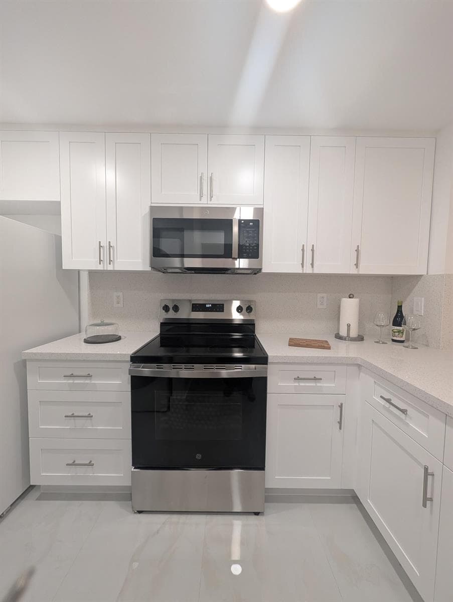 10317 NW 9th St Circle # 102-9, Miami, FL 33172 — zdjęcie 3