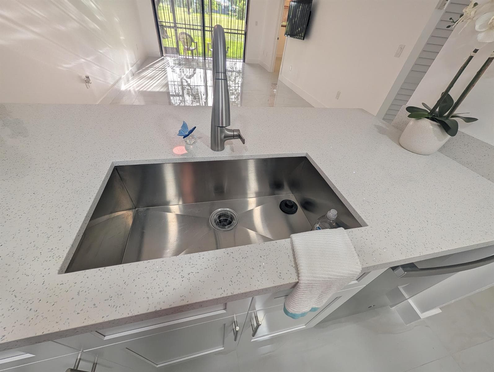 10317 NW 9th St Circle # 102-9, Miami, FL 33172 — zdjęcie 4