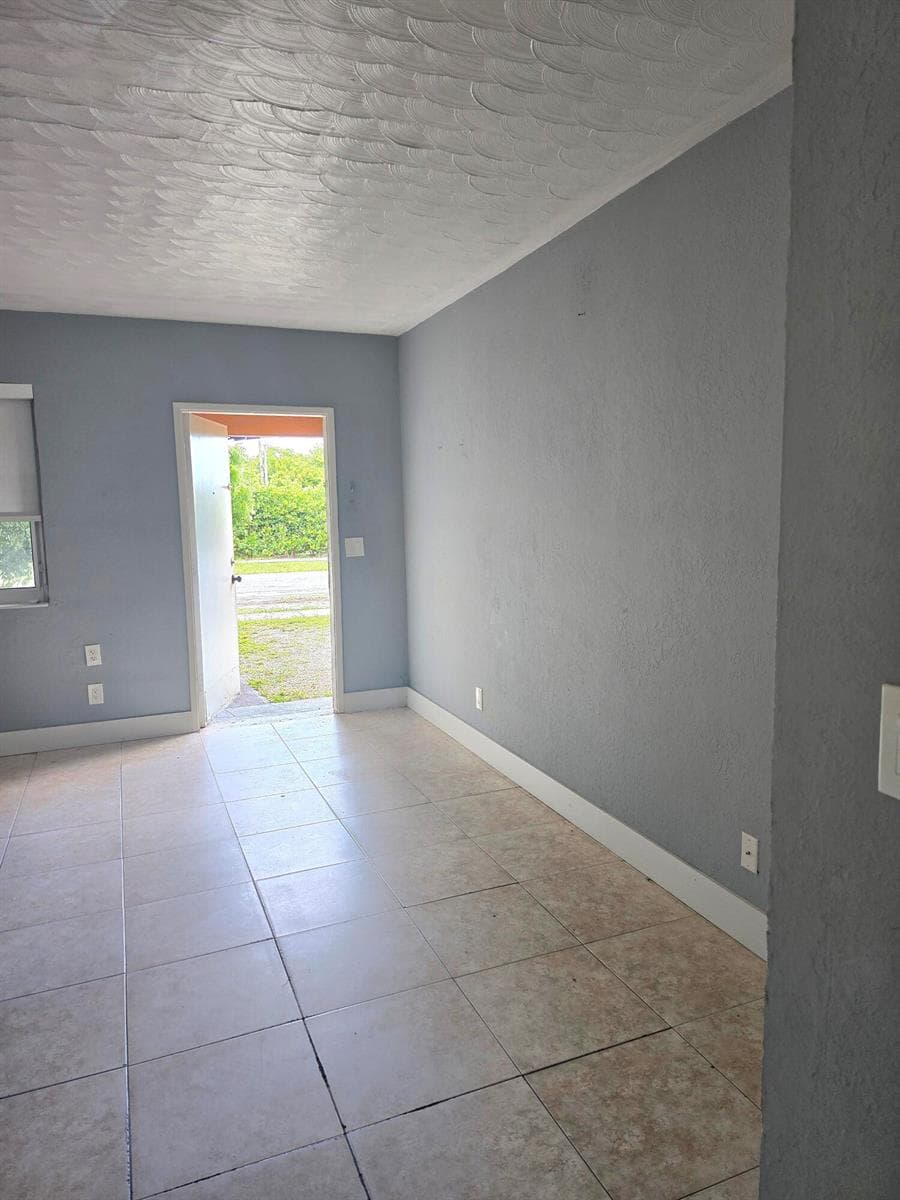 305 SW 14TH Street # 1, Dania Beach, FL 33004 — zdjęcie 5