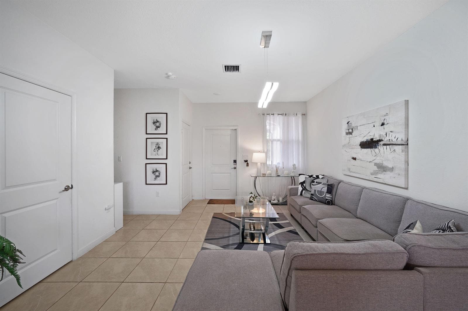 12960 NW 22ND Place, Miami, FL 33167 — zdjęcie 4