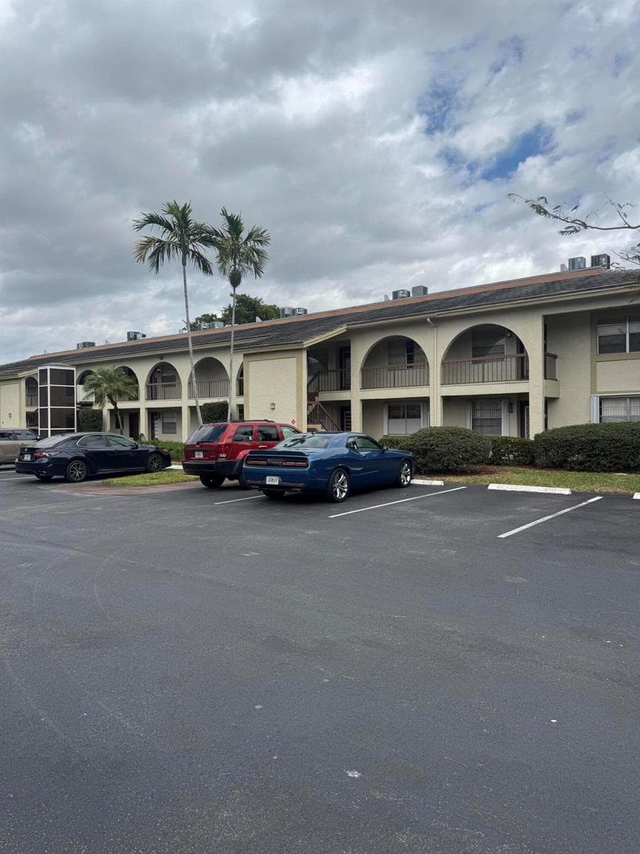 2601 NASSAU Bend # C2, Coconut Creek, FL 33066