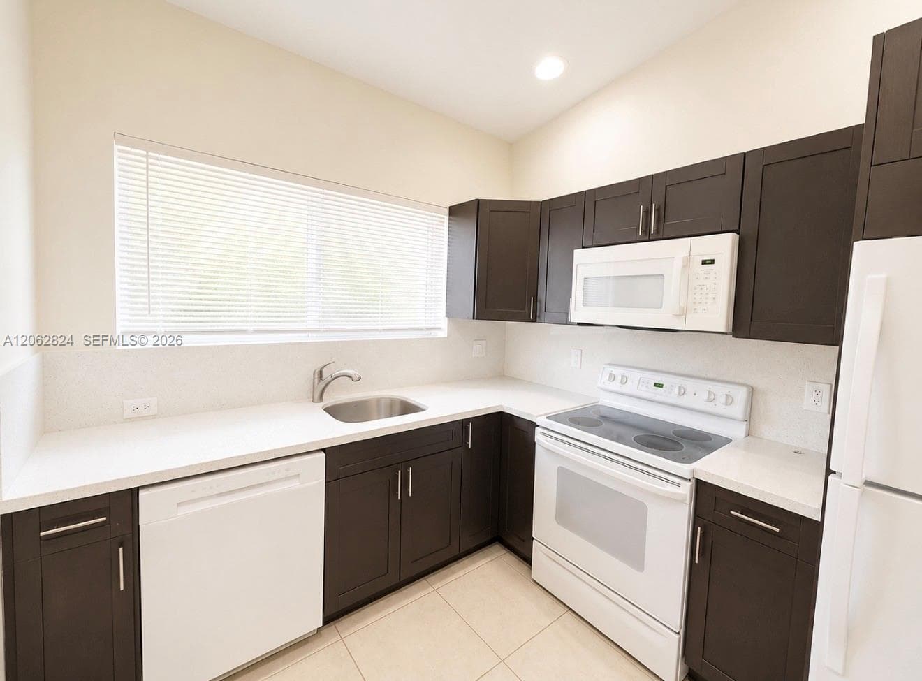 3864 SW 48th Ave # 3864, Hollywood, FL 33023 — zdjęcie 3
