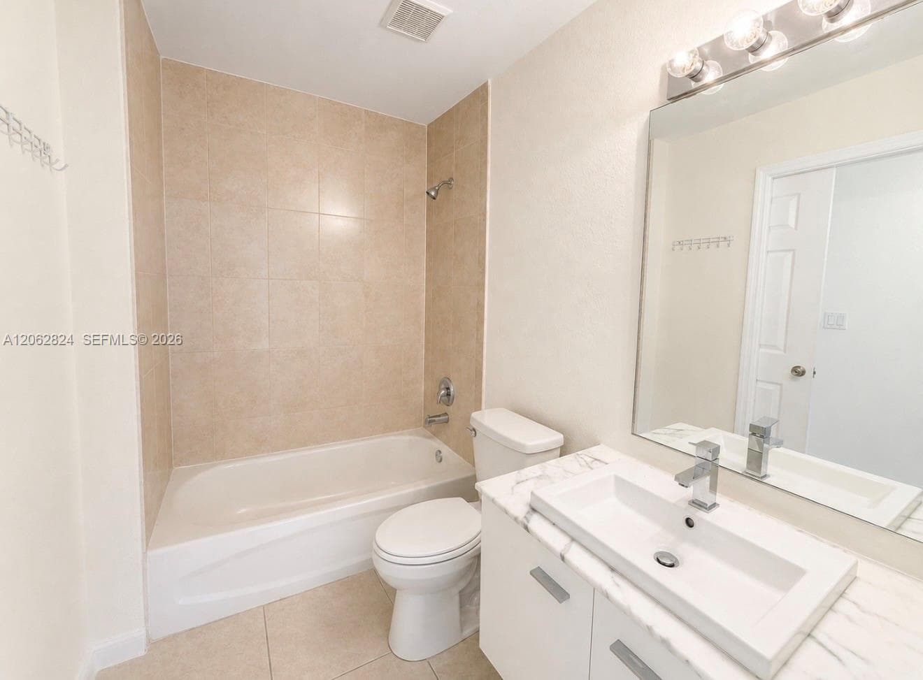 3864 SW 48th Ave # 3864, Hollywood, FL 33023 — zdjęcie 4