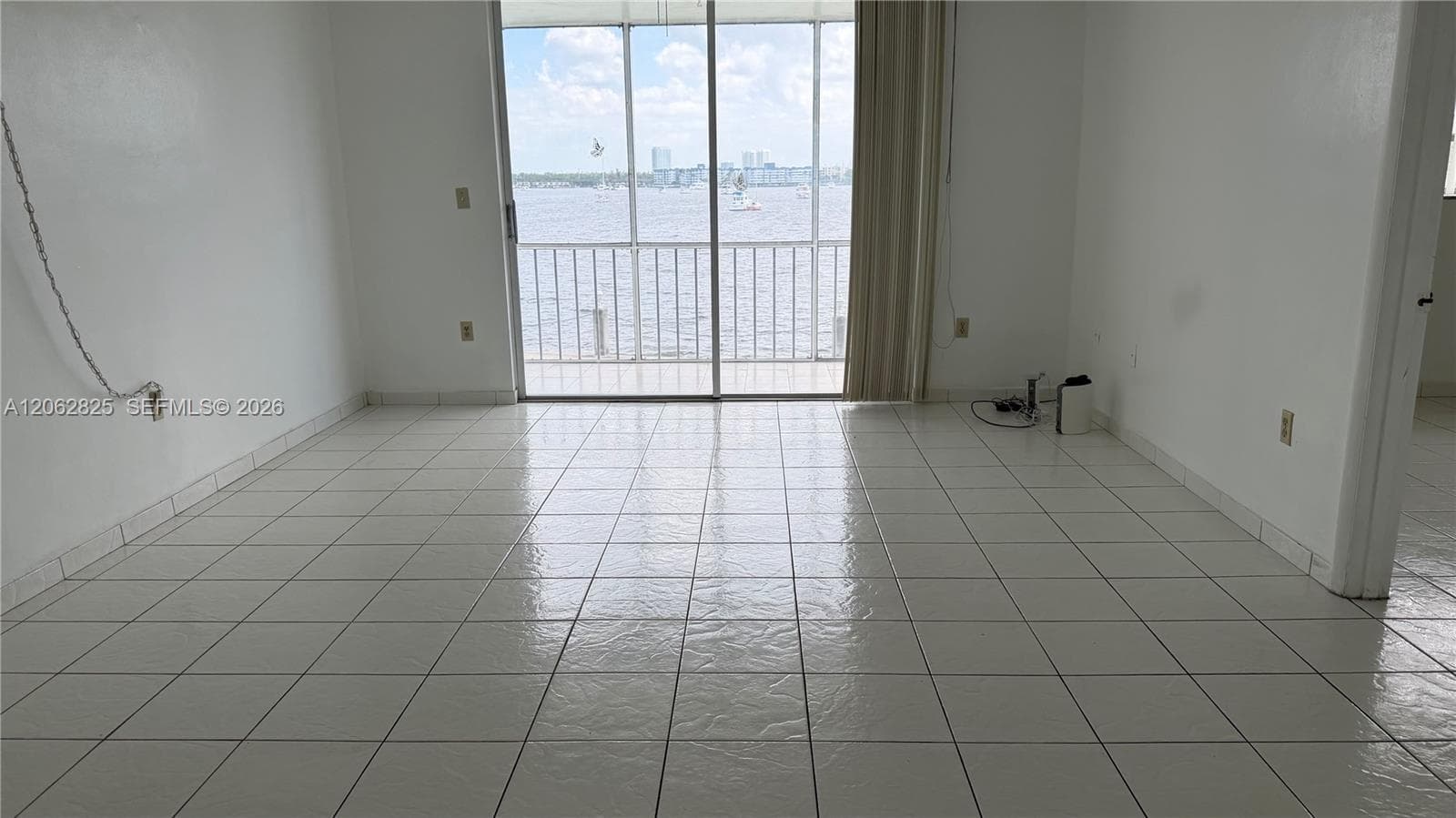 3000 Marcos Dr # P210, Aventura, FL 33160