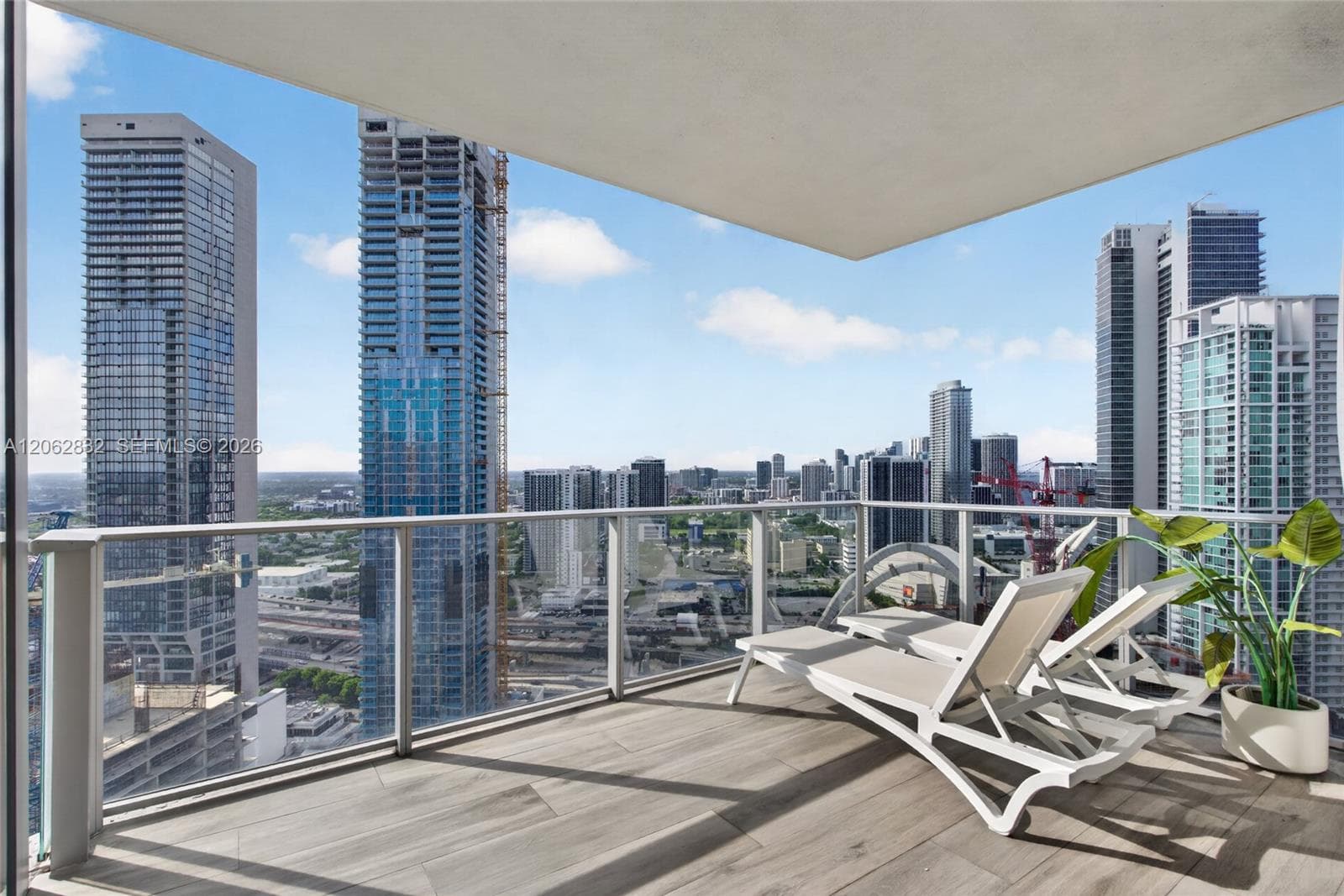 851 NE 1st Ave # 3201, Miami, FL 33132 — zdjęcie 3