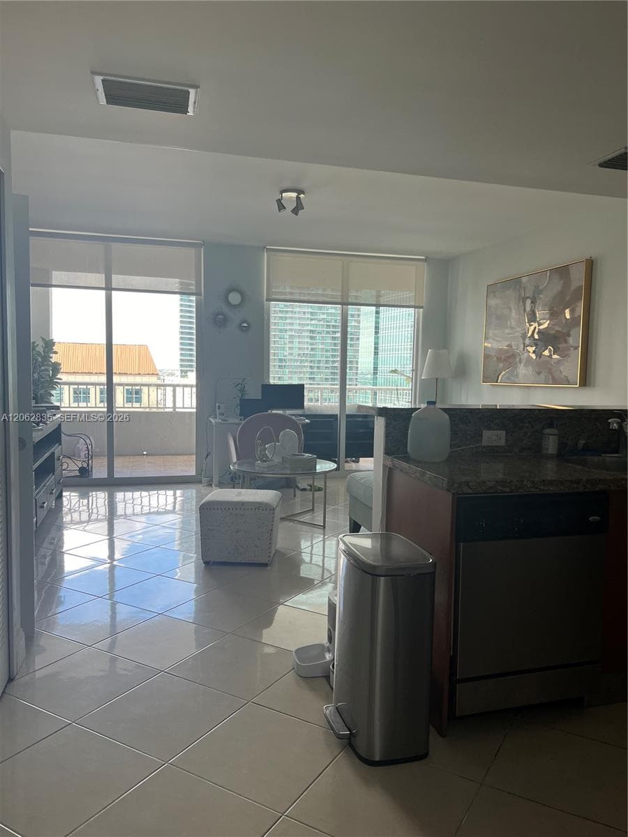 170 SE 14th St # 2007, Miami, FL 33131 — zdjęcie 2