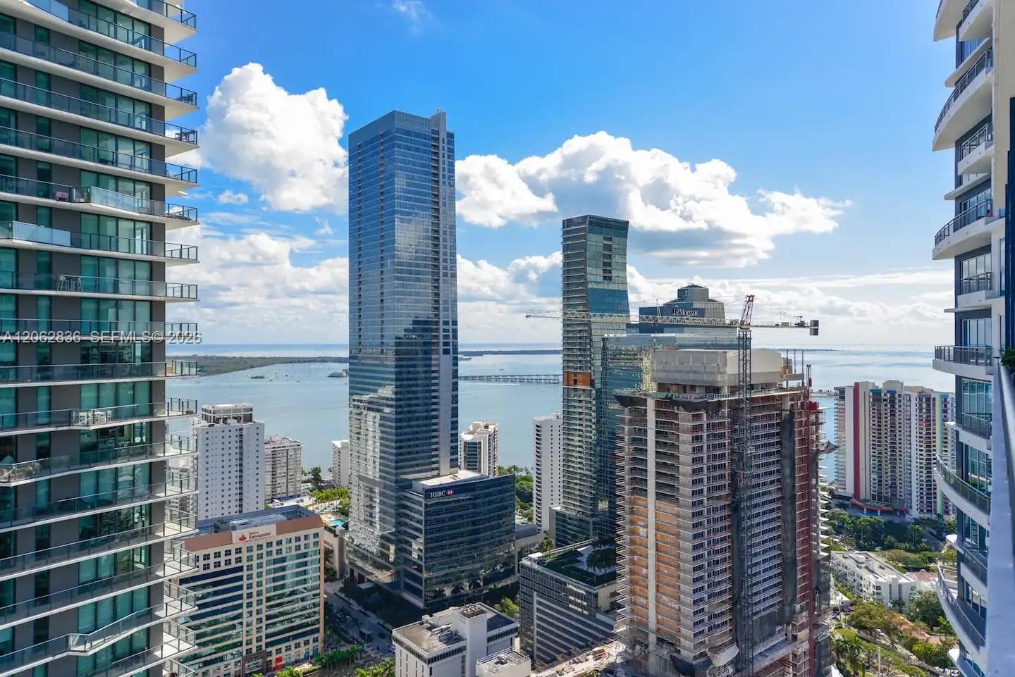 60 SW 13th St # 3814, Miami, FL 33130
