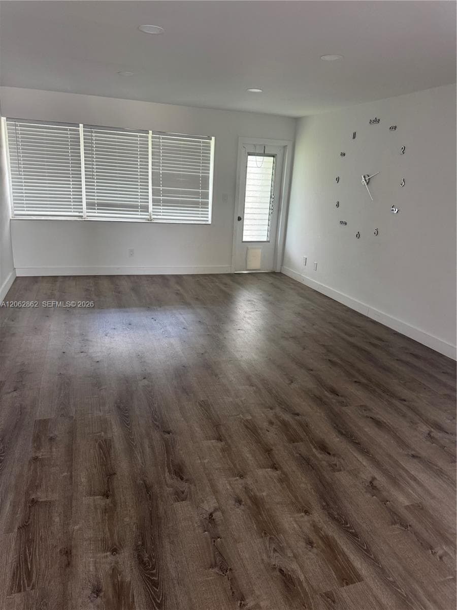 19001 NE 14th Ave # 312, Miami, FL 33179 — zdjęcie 4