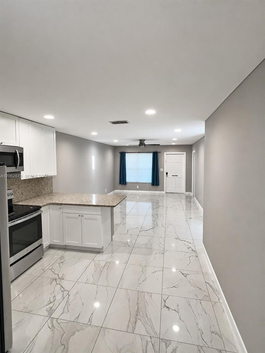 7761 NW 42nd Pl, Coral Springs, FL 33065 — zdjęcie 2
