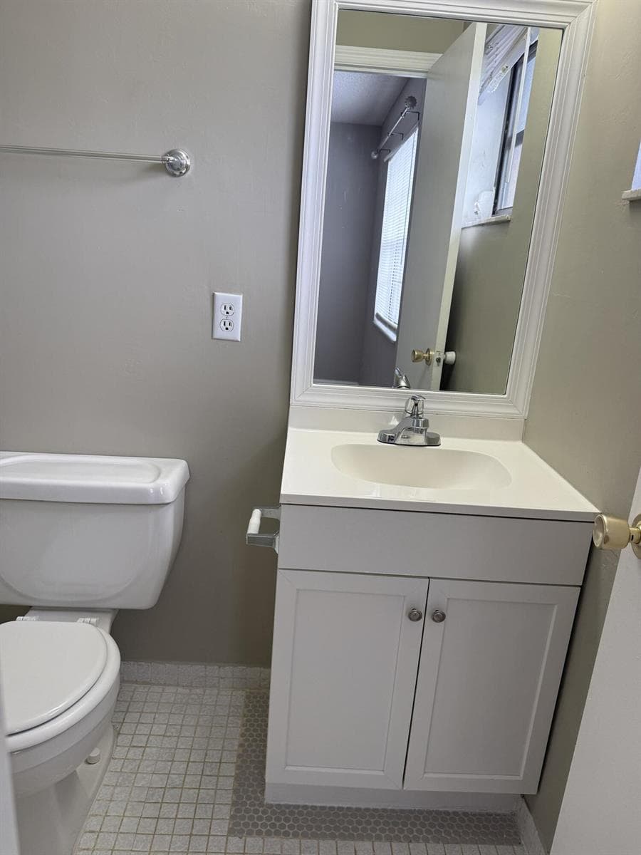 1409 LAKE Avenue # 6, FL 33460 — zdjęcie 5