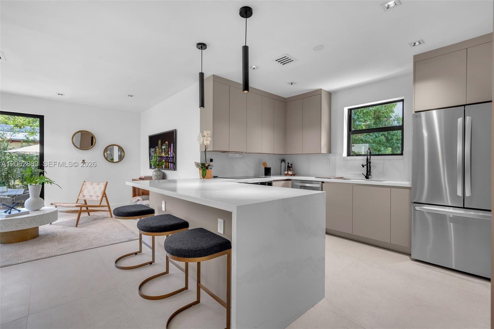 536 Minorca Ave, Coral Gables, FL 33134 — zdjęcie 4