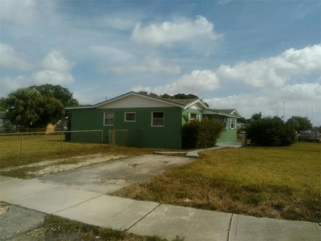 2951 NW 208TH Terrace, Miami Gardens, FL 33056