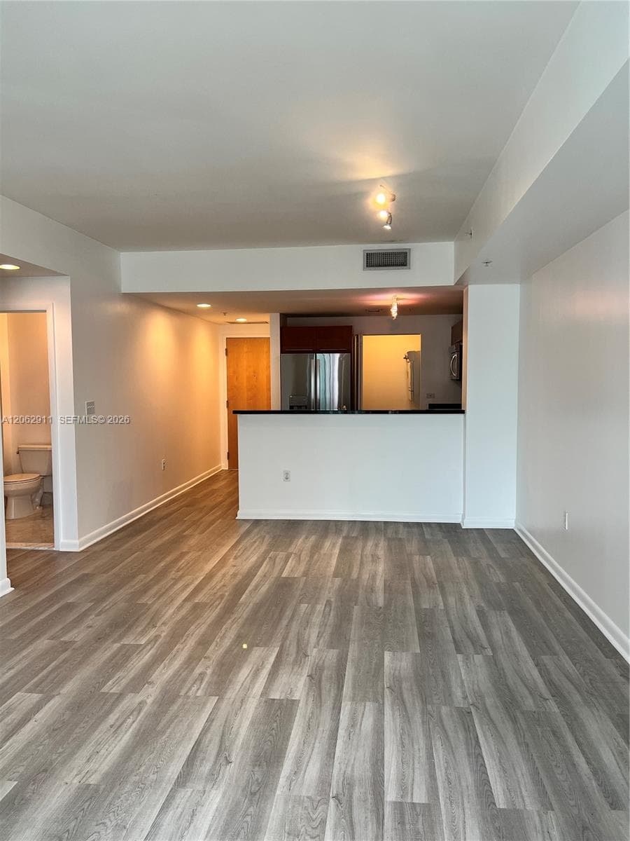 244 Biscayne Blvd # 2609, Miami, FL 33132