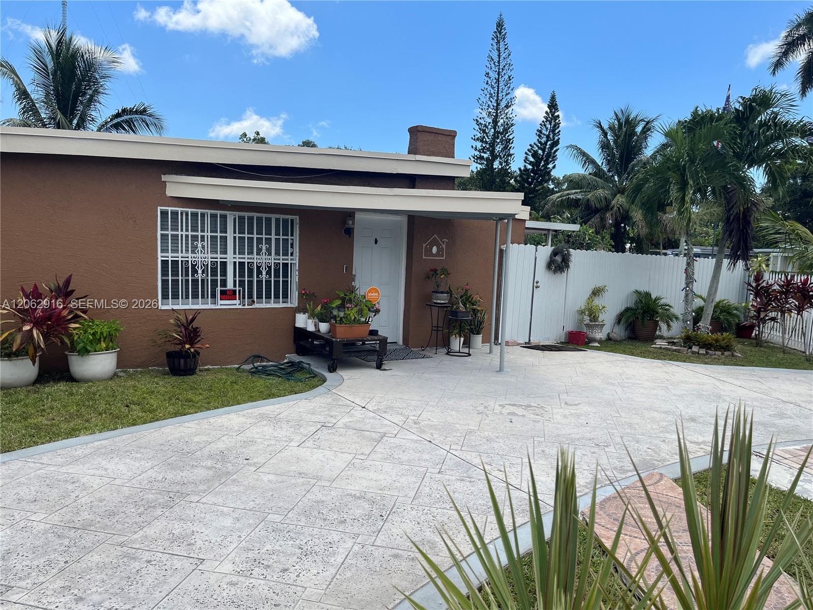 101 Miami Gardens Rd # 101, West Park, FL 33023 — zdjęcie 2