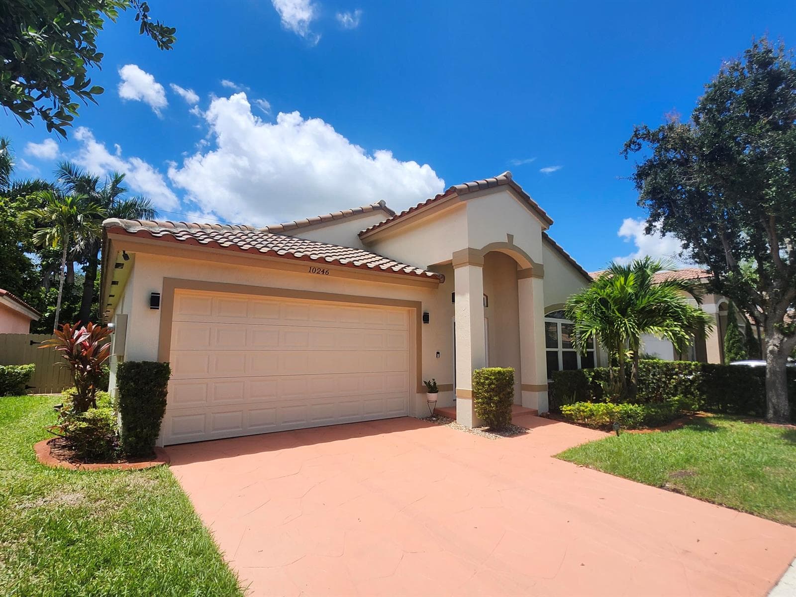 10246 SW 16th Court, Pembroke Pines, FL 33025 — zdjęcie 3