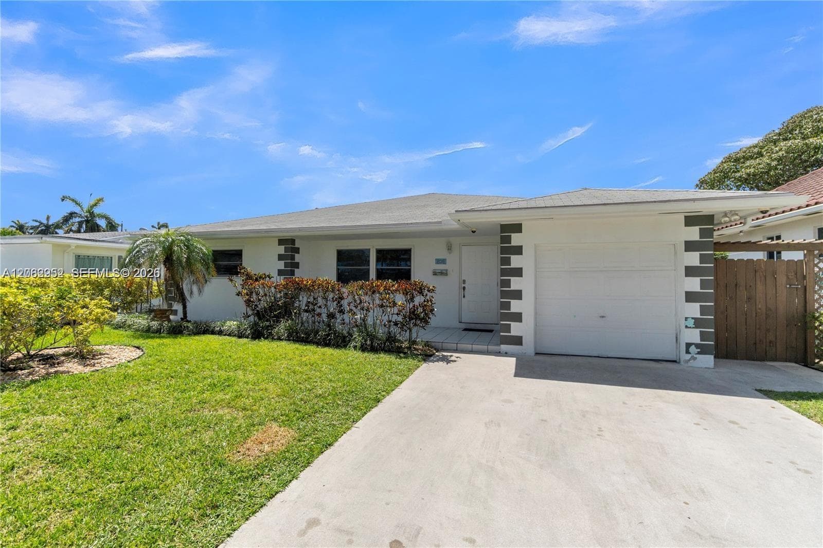 806 NE 4th St # ., Hallandale Beach, FL 33009 — zdjęcie 3