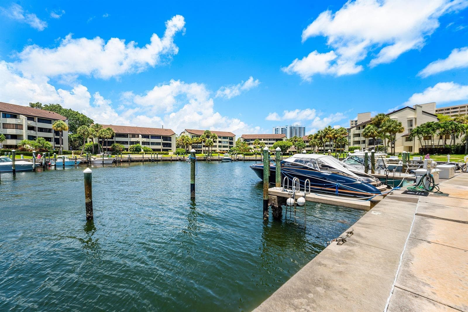 1125 E Marine Way E # J3l, North Palm Beach, FL 33408