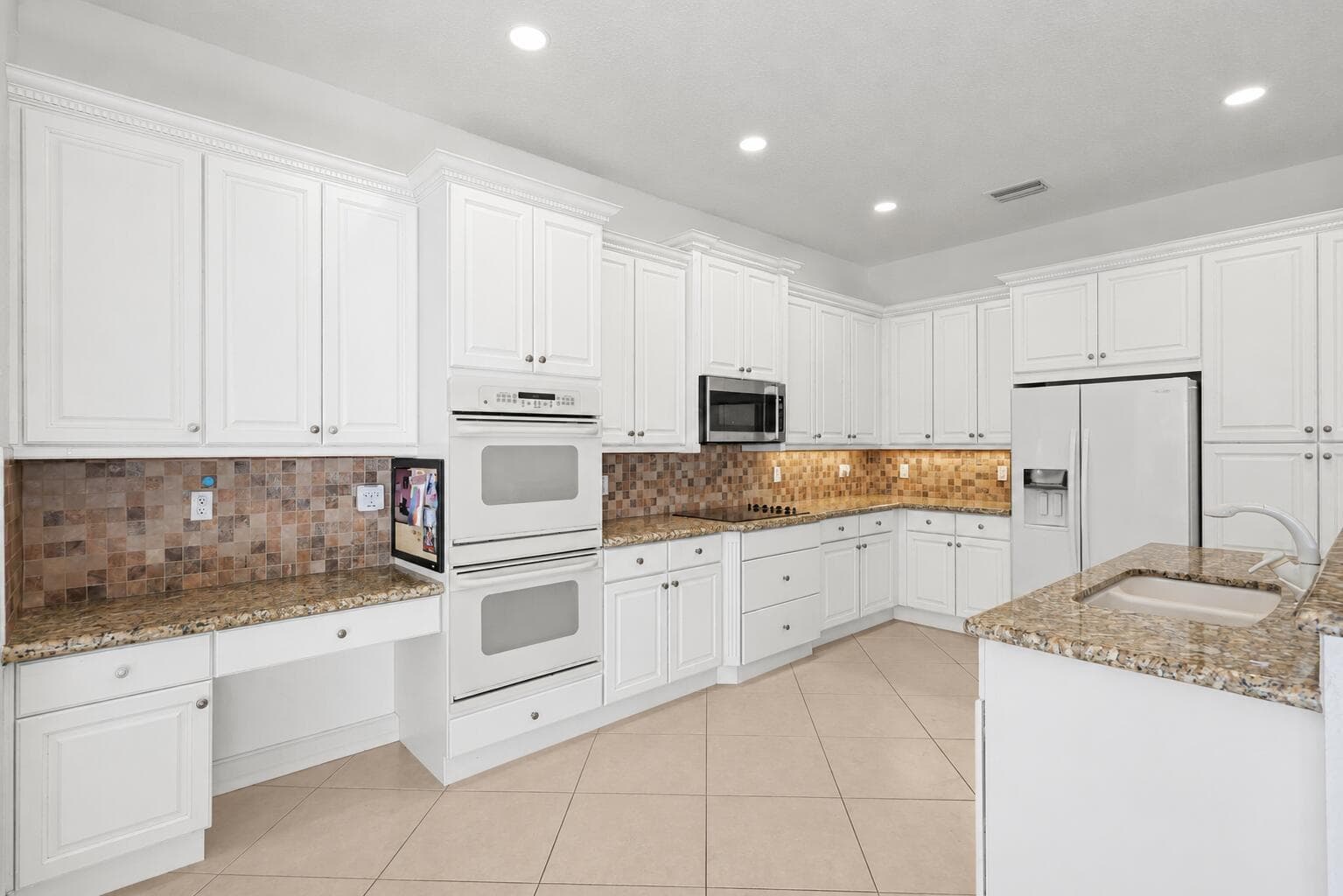 11394 MILLPOND GREENS Drive, Boynton Beach, FL 33473 — zdjęcie 2
