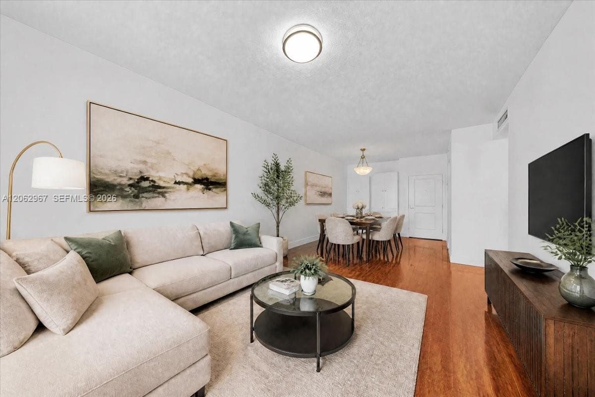 1250 S Miami Ave # 2106, Miami, FL 33130