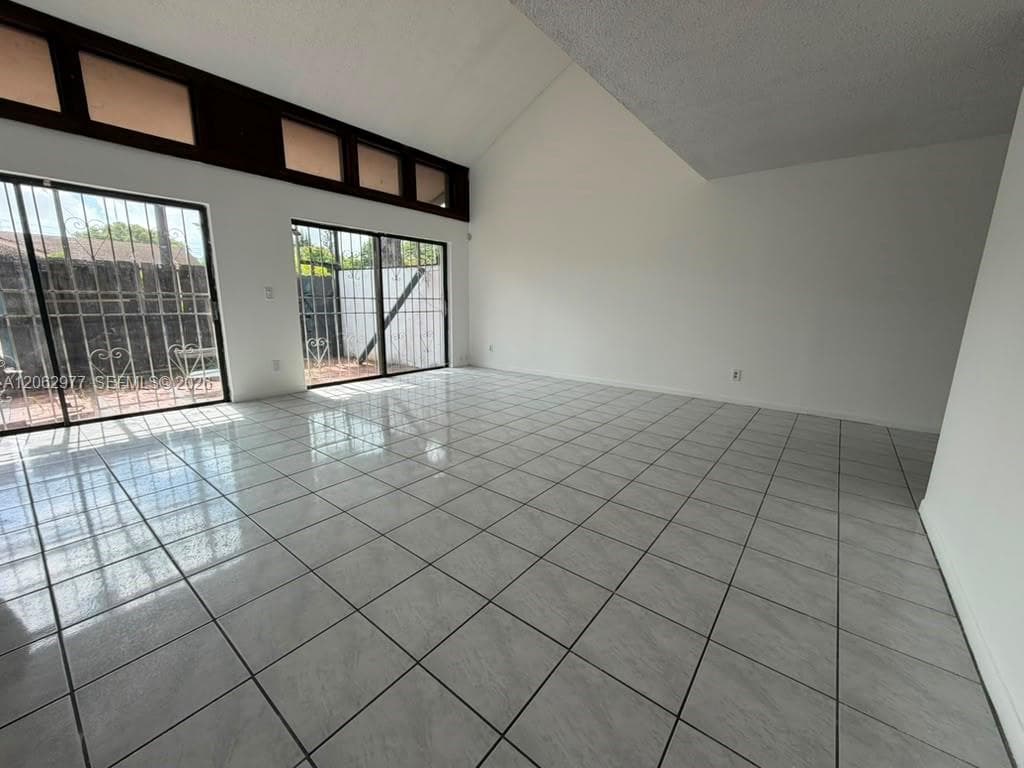 4045 SW 68th Way # 5-I, Miramar, FL 33023 — zdjęcie 2