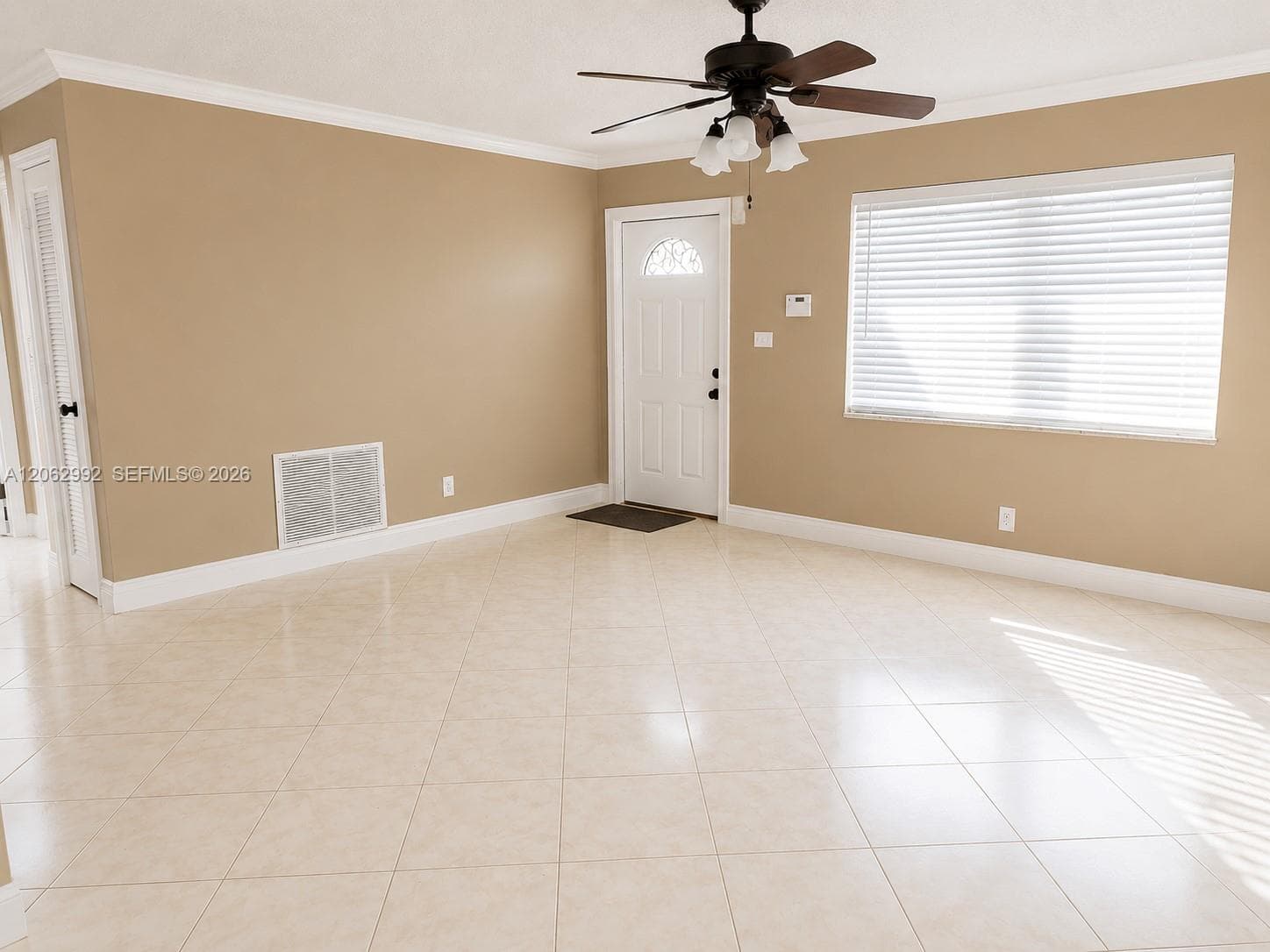 5716 NW 70th Ter, Tamarac, FL 33321 — zdjęcie 4
