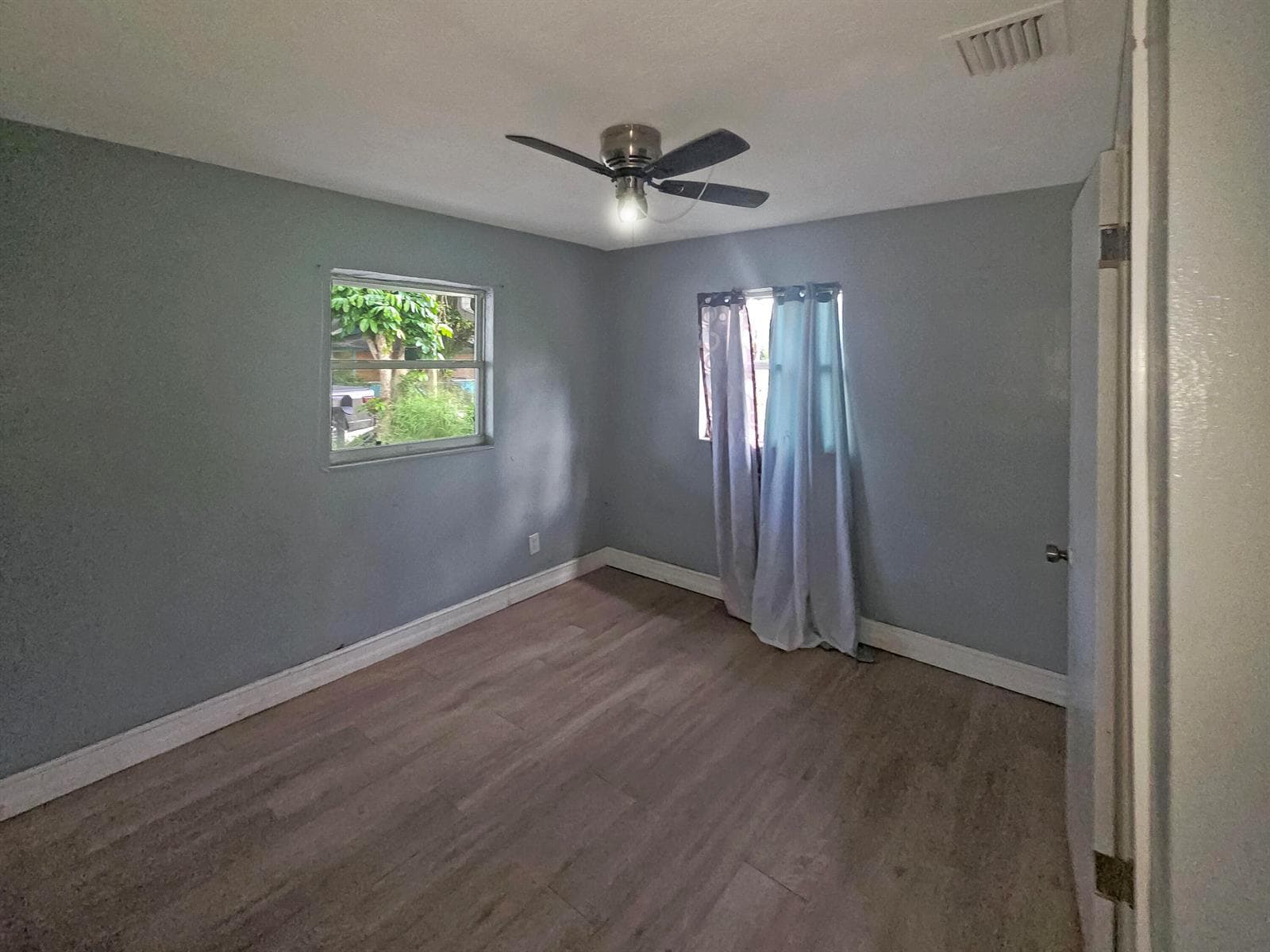 715 N 10TH Street, Fort Pierce, FL 34950 — zdjęcie 2