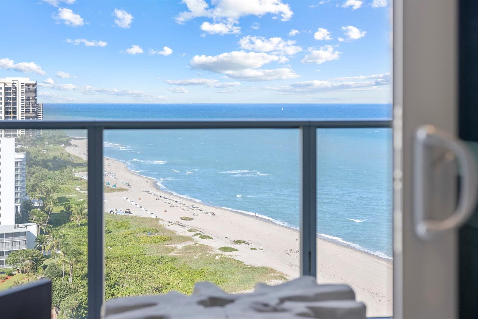 3100 N OCEAN Drive # H-1702, Singer Island, FL 33404 — zdjęcie 4