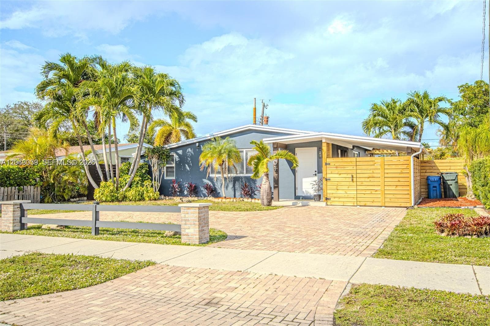 801 NE 57th St, Oakland Park, FL 33334 — zdjęcie 2
