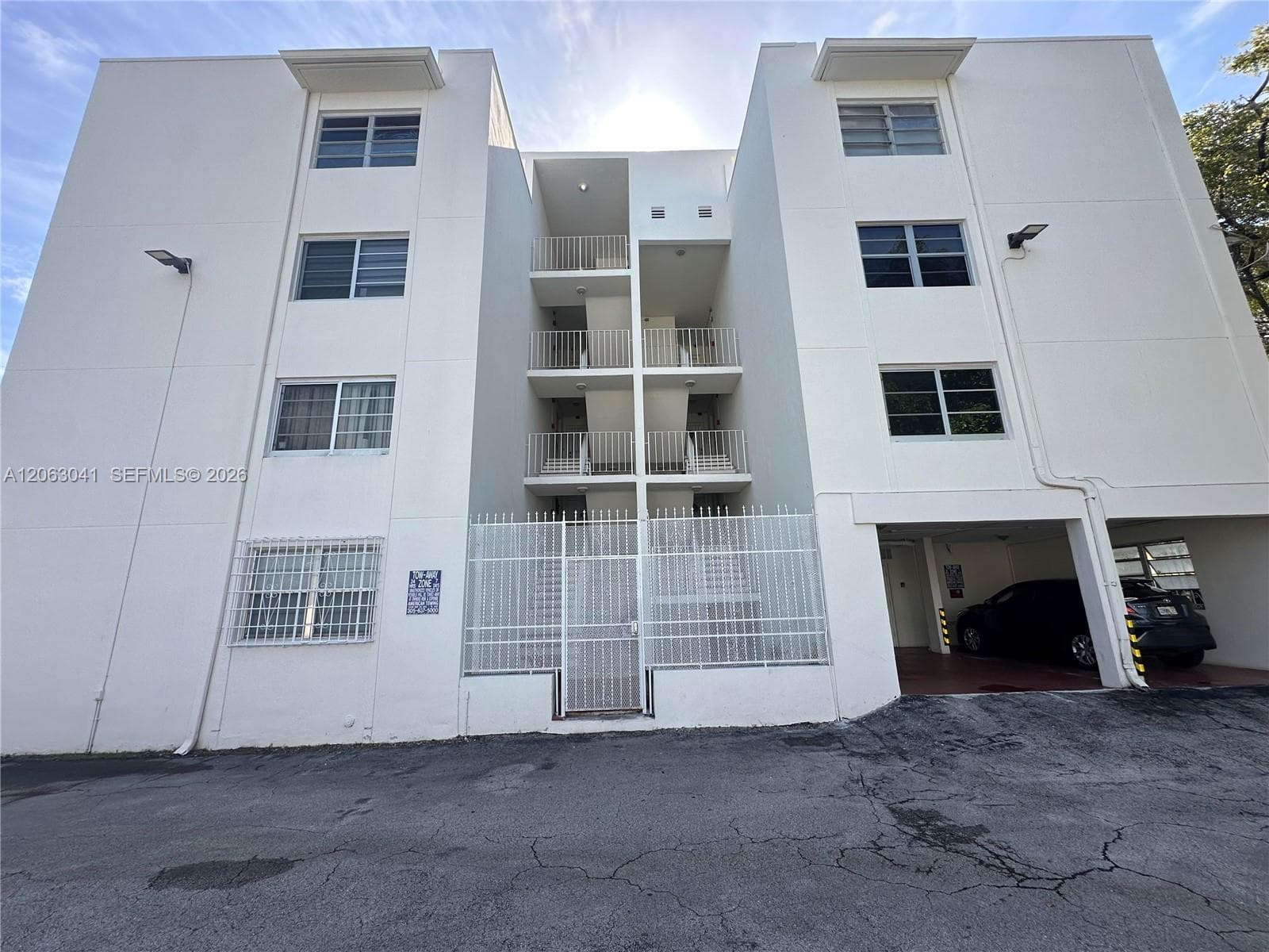 755 SW 6th St # 10, Miami, FL 33130 — zdjęcie 2