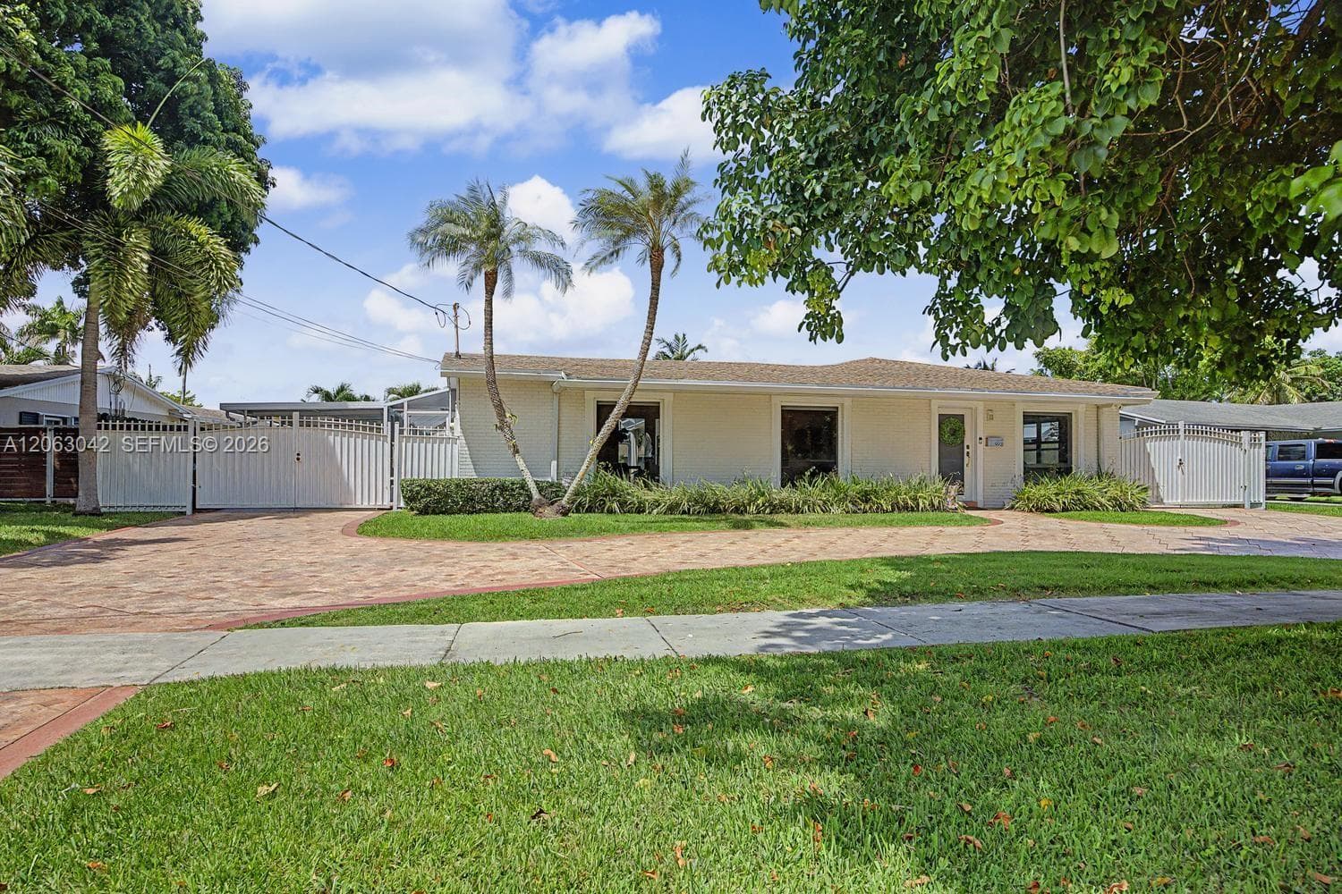 9921 SW 195th St, Cutler Bay, FL 33157 — zdjęcie 2