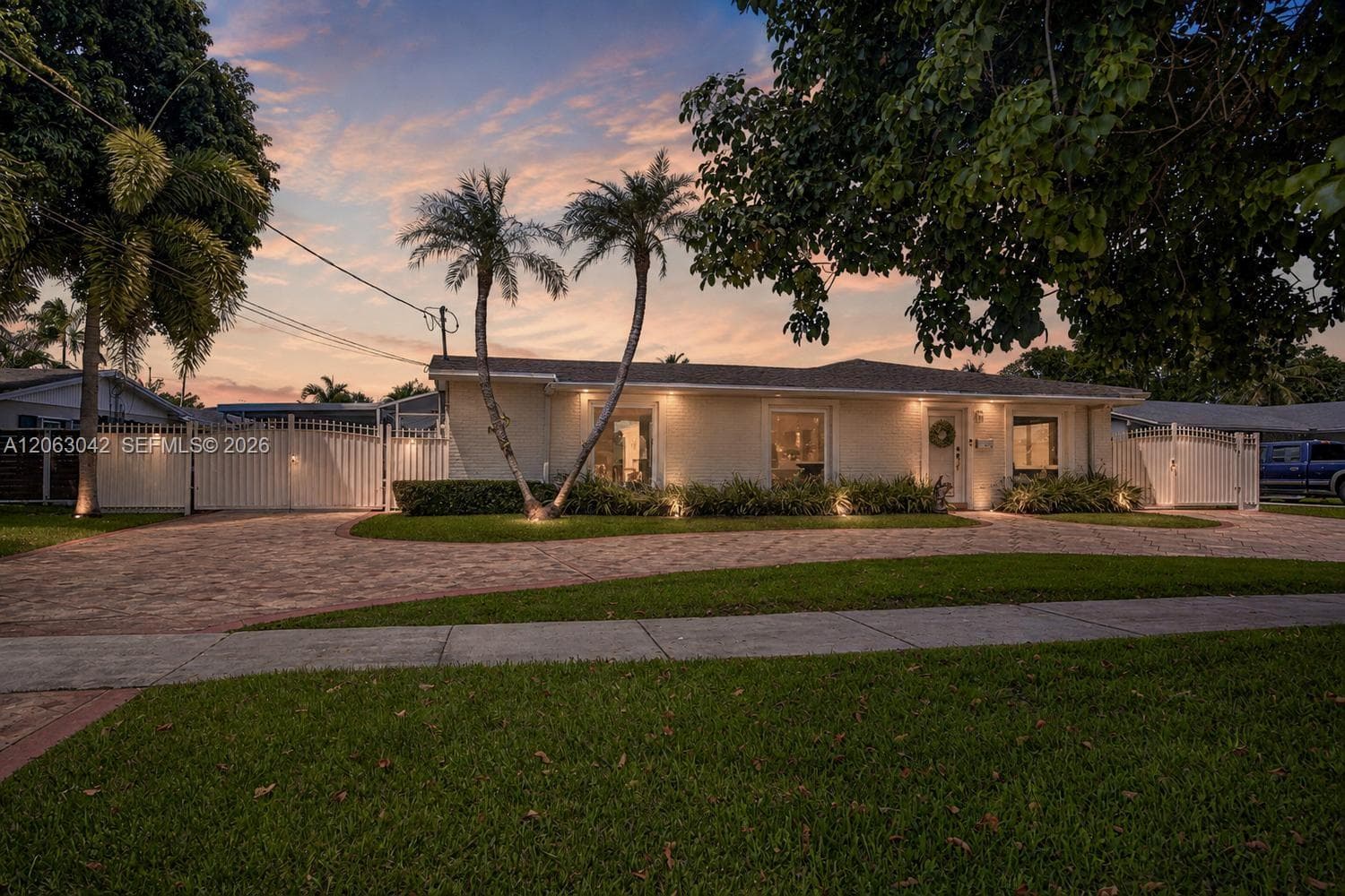 9921 SW 195th St, Cutler Bay, FL 33157 — zdjęcie 3