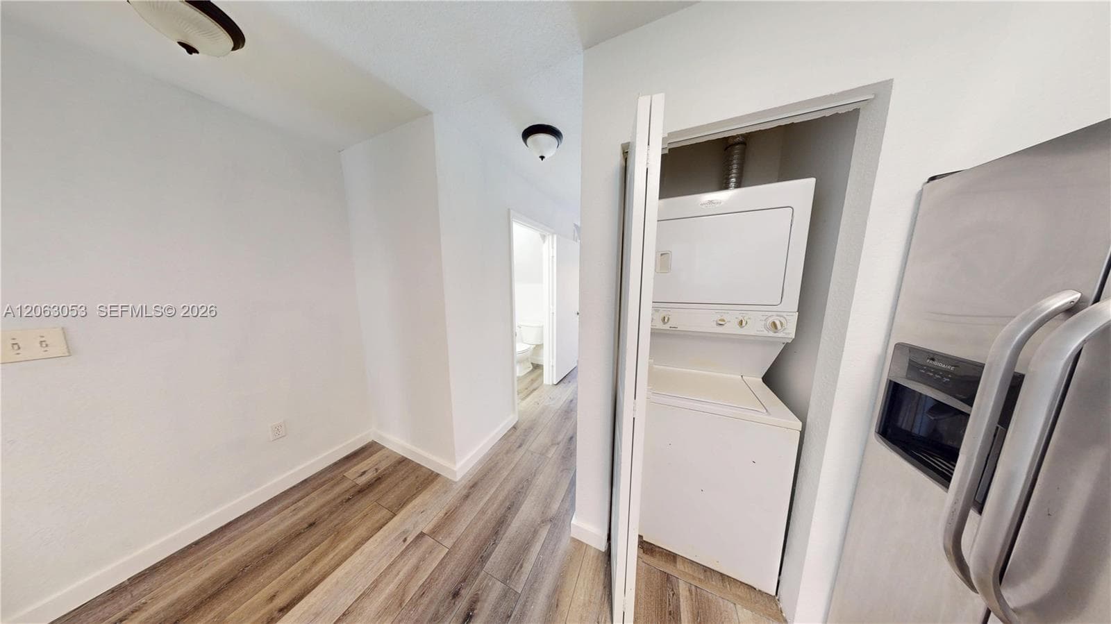 2084 NE 167th St # 2-102, North Miami Beach, FL 33162 — zdjęcie 3