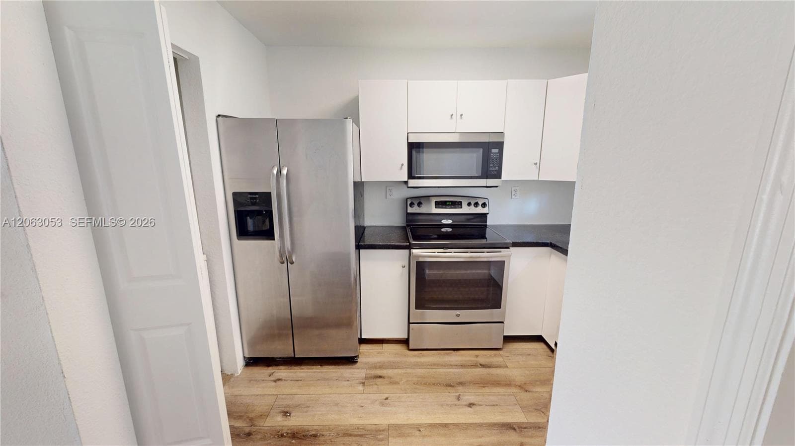 2084 NE 167th St # 2-102, North Miami Beach, FL 33162