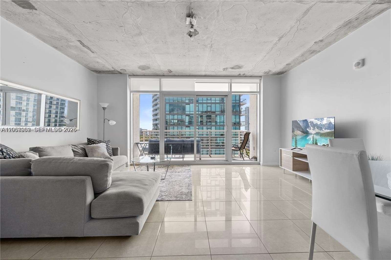 3250 NE 1st Ave # 917, Miami, FL 33137
