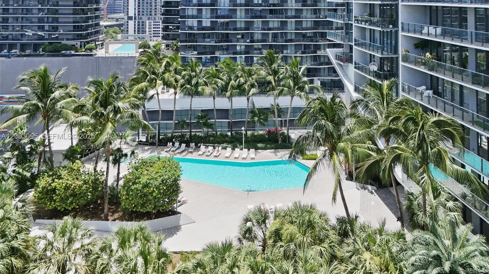 88 SW 7th St # 2307, Miami, FL 33130 — zdjęcie 4