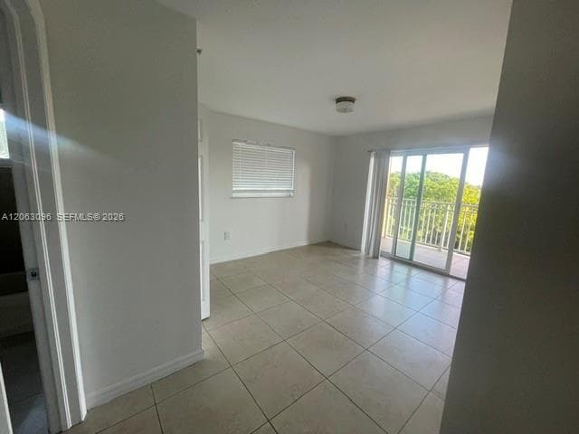 6315 SW 8th St # 401, Miami, FL 33144 — zdjęcie 4