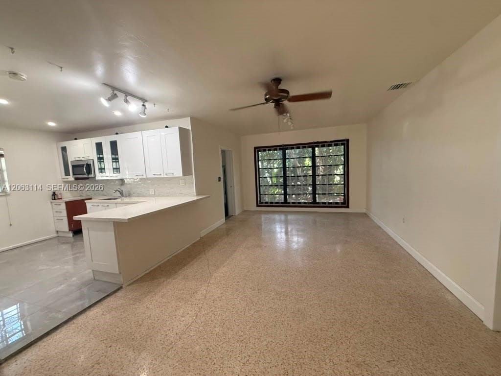 631 NE 60th St # A, Miami, FL 33137 — zdjęcie 5