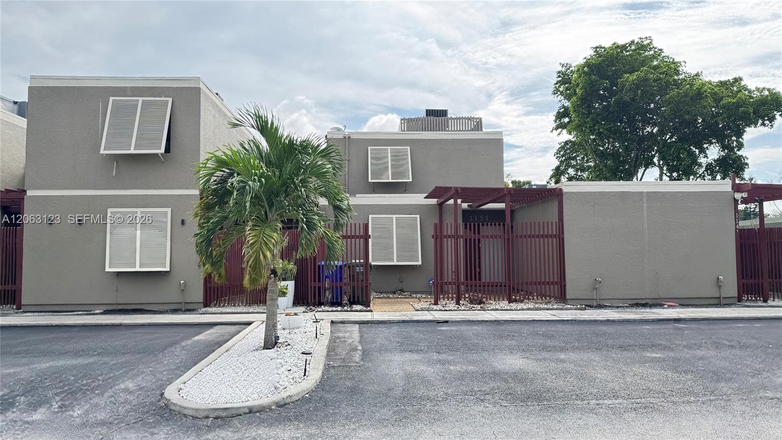 1151 Windward Dr # 1151, Pembroke Pines, FL 33026
