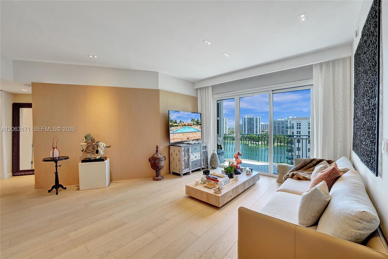 19900 E Country Club Dr # TS16, Aventura, FL 33180 — zdjęcie 4
