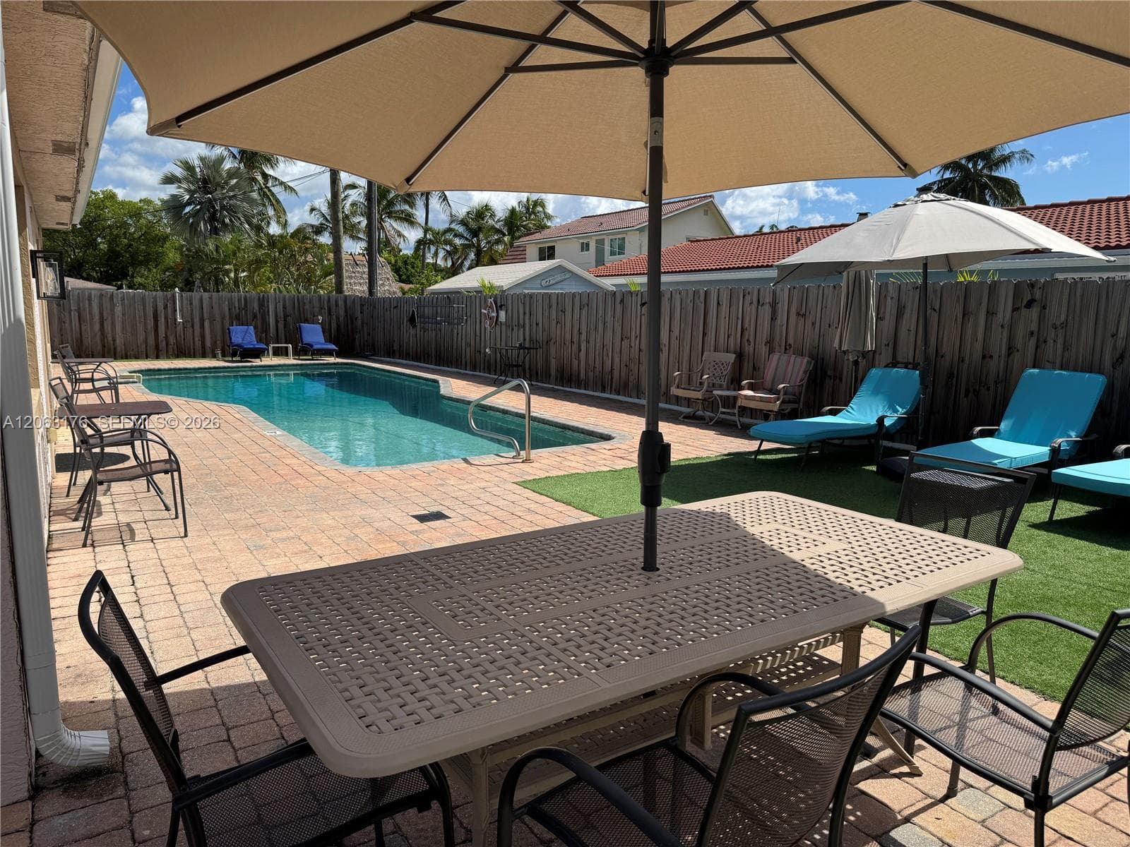 1660 NE 25th Ave, Pompano Beach, FL 33062 — zdjęcie 4