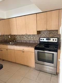 2285 NE 172nd Street # 15, North Miami Beach, FL 33160 — zdjęcie 3