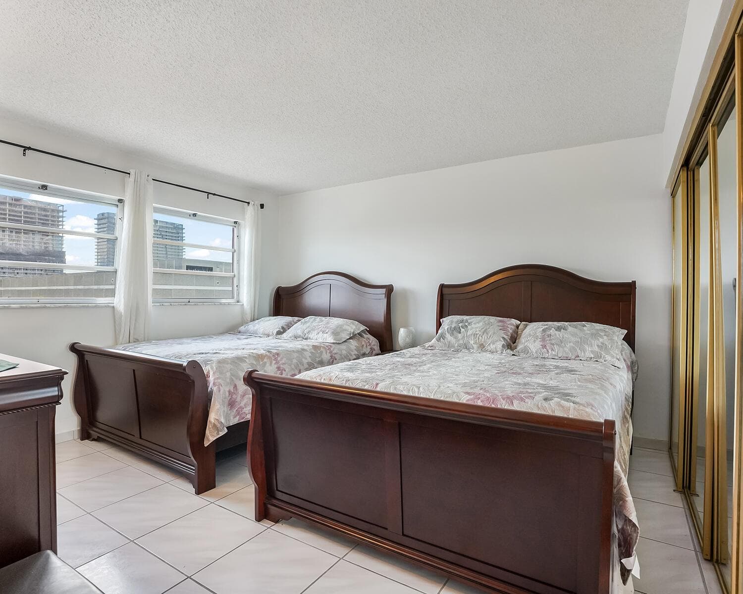 180 NE 12th Avenue # 15E, Hallandale Beach, FL 33009 — zdjęcie 5