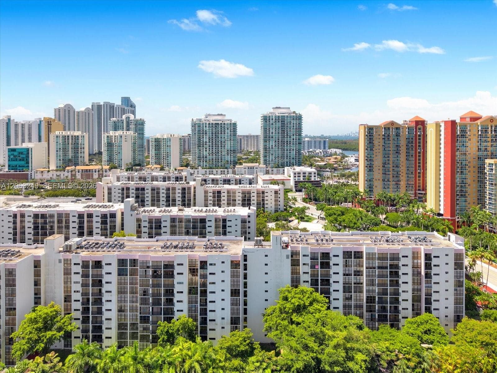 17021 N Bay Rd # 705, Sunny Isles Beach, FL 33160 — zdjęcie 2