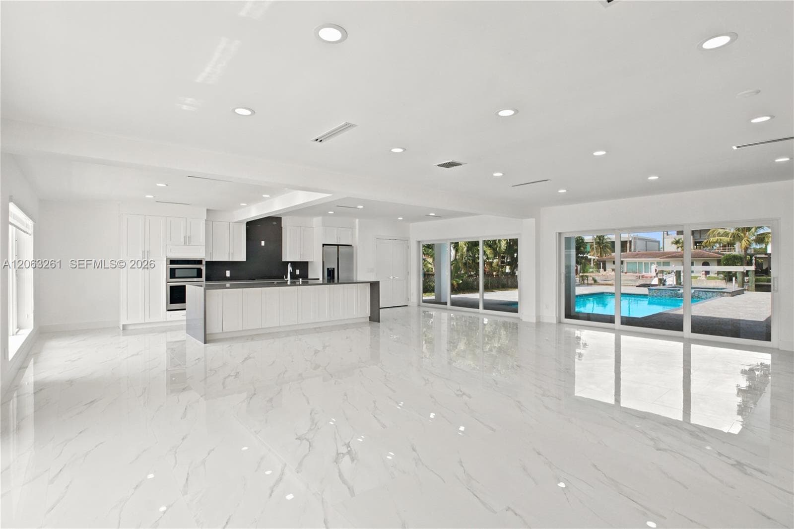 12810 Cyprus Rd, North Miami, FL 33181 — zdjęcie 5