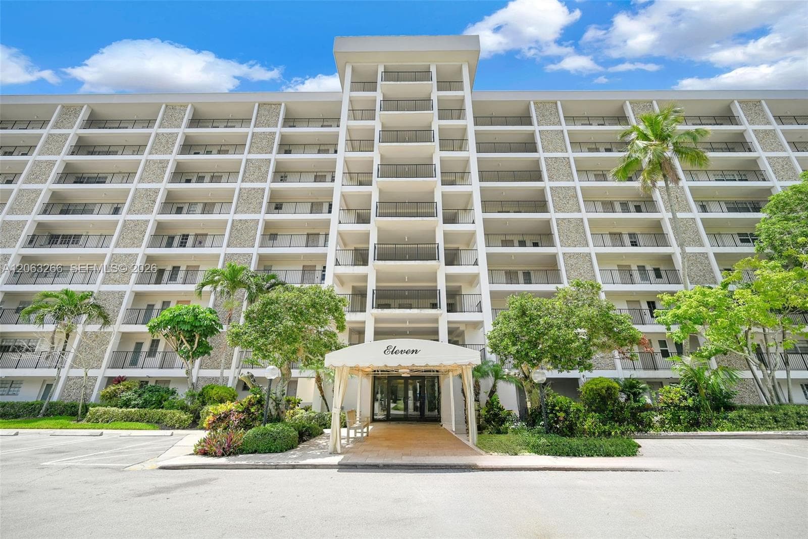 3200 N Palm Aire Dr # 610, Pompano Beach, FL 33069