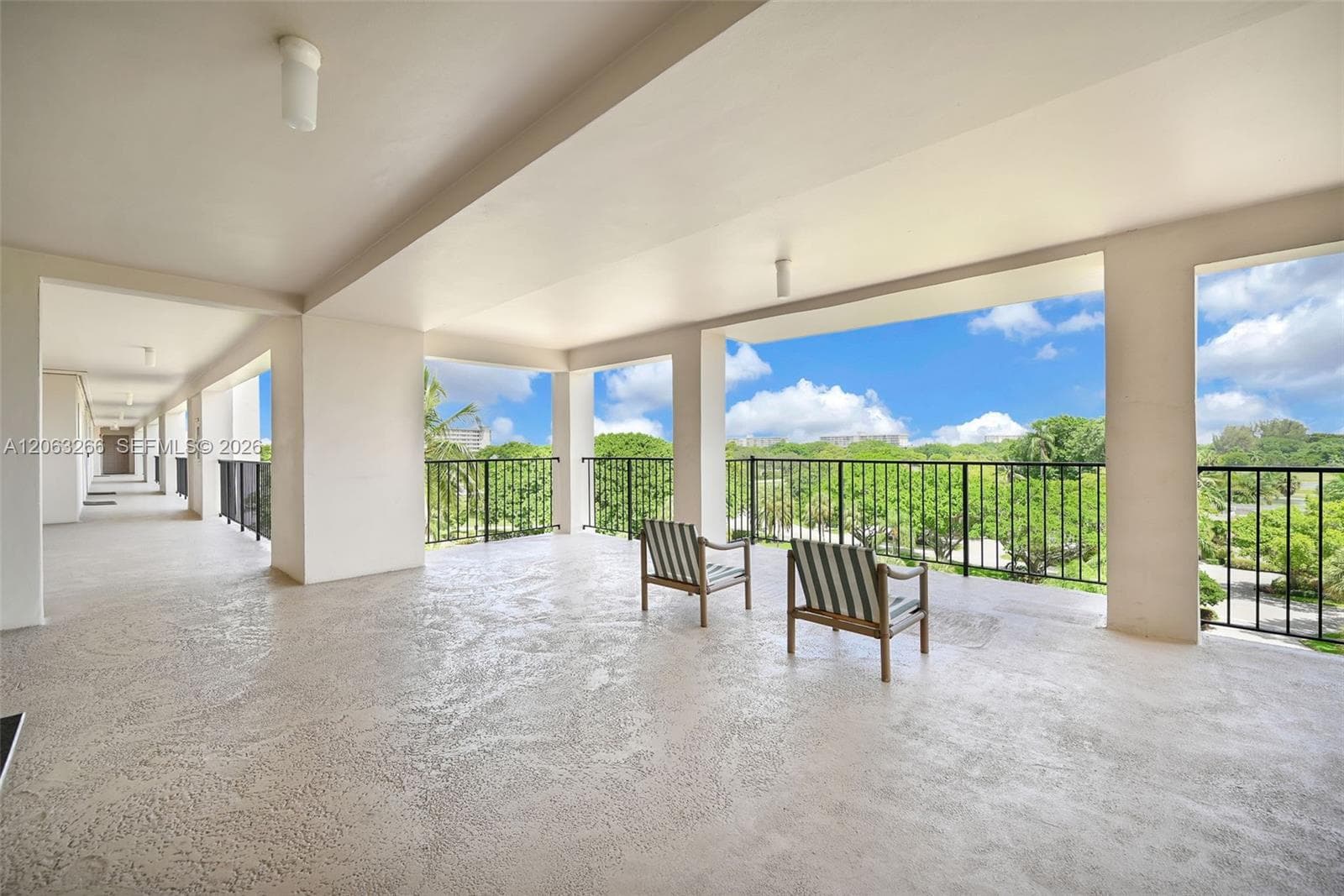 3200 N Palm Aire Dr # 610, Pompano Beach, FL 33069 — zdjęcie 5