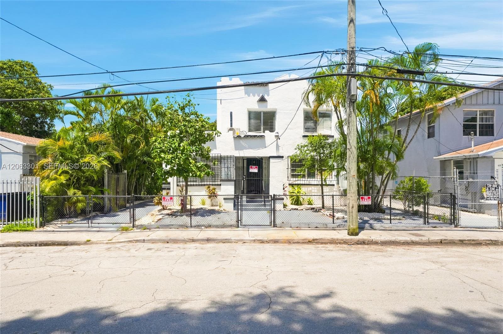 128 NW 9th Ave # 1, Miami, FL 33128