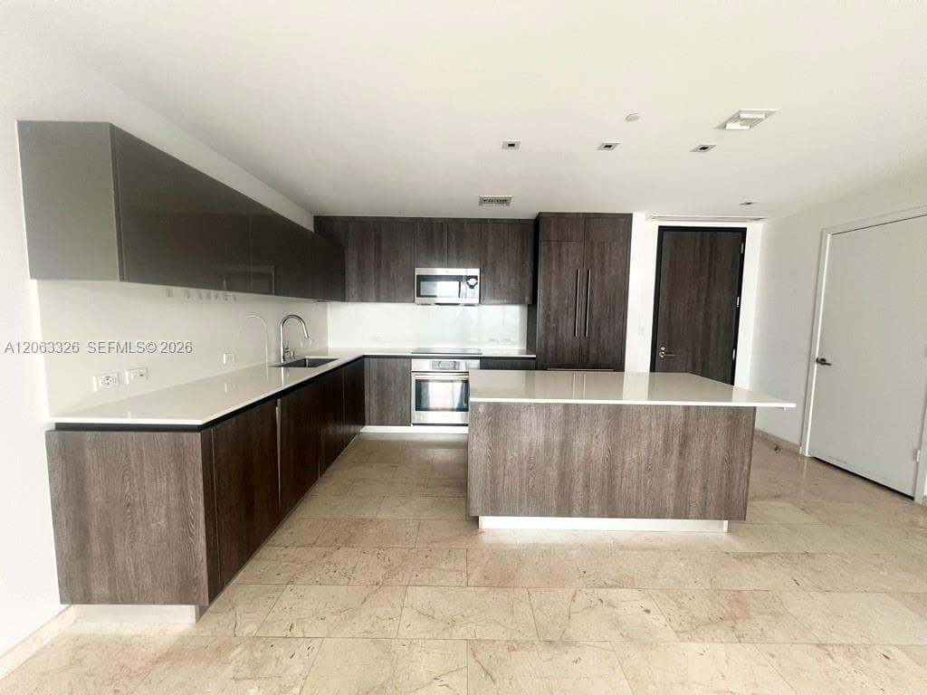68 SE 6th St # 3810, Miami, FL 33131 — zdjęcie 5
